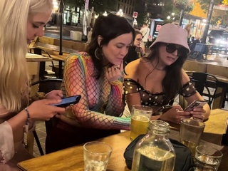 Outdoor softcore lesbo action